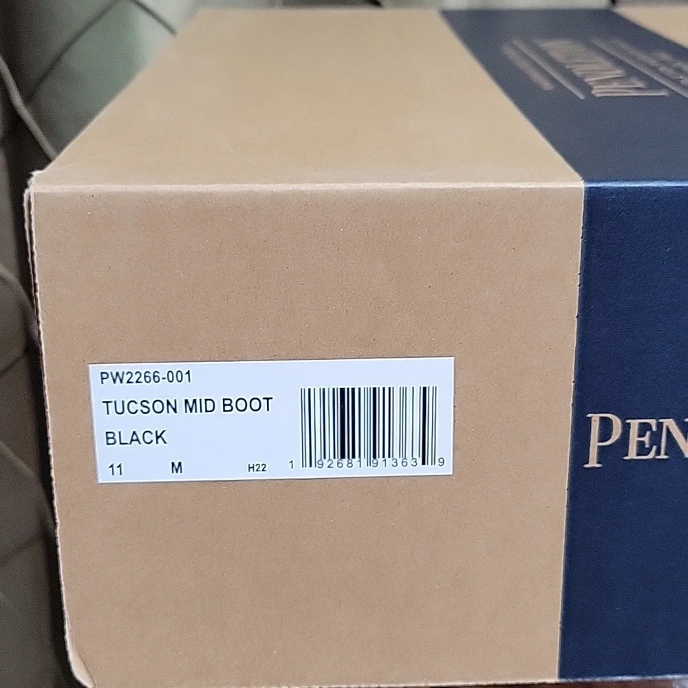 NWT- Pendleton ‘Tucson’ Mid-Calf Rain Boots